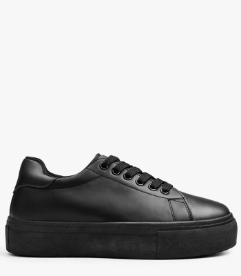 Μαύρο sneaker με κορδόνια