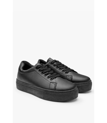 Μαύρο sneaker με κορδόνια