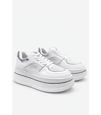 Λευκό sneaker flatform με mesh και ασημί λεπτομέρειες