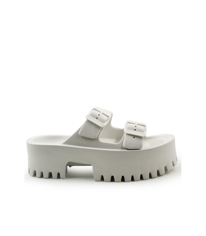 Chunky flatform σανδάλι με διπλή αγκράφα και τρακτερωτή σόλα σε λευκό χρώμα