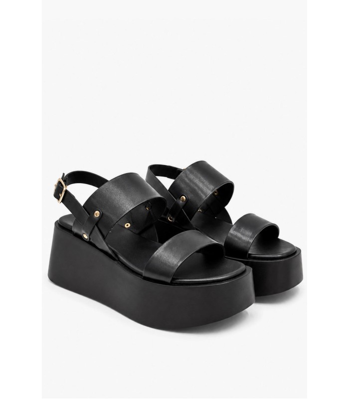 Μαύρο flatform με λουράκια και chunky σόλα