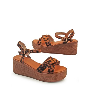 Πλαφόρμα με animal print και λουράκι στον αστράγαλο
