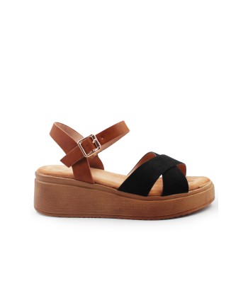 Flatform με χιαστί φάσα σε μαύρο χρώμα και καφέ λουράκι αστραγάλου