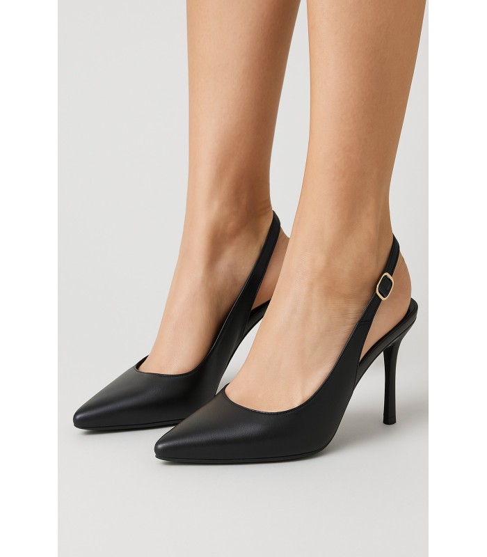 Μαύρη μυτερή γόβα slingback με λεπτό τακούνι