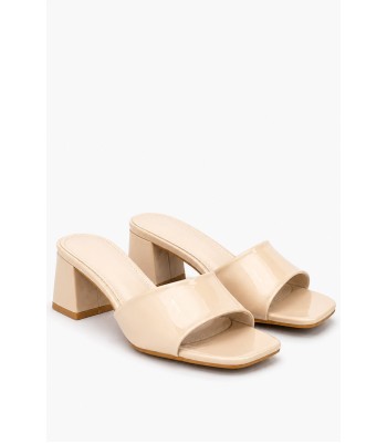 Nude mule με χοντρό τακούνι λουστρίνι
