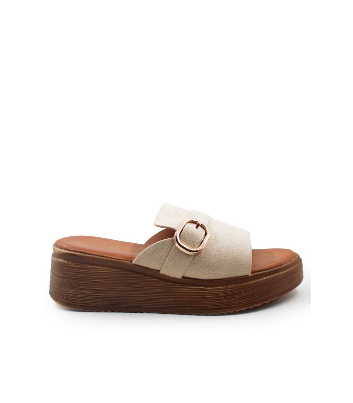 Flatform σε μπεζ χρώμα με φαρδιά φάσα και μεταλλική αγκράφα