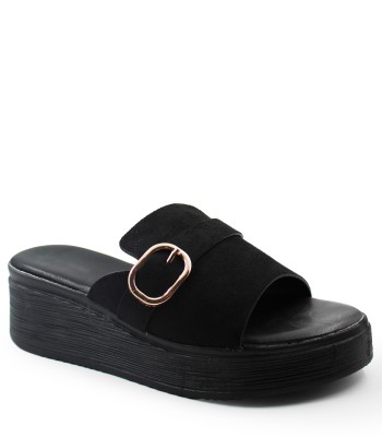 Flatform σε μαύρο χρώμα με φαρδιά φάσα και μεταλλική αγκράφα