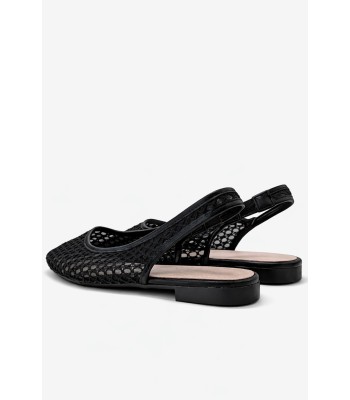 Μαύρο slingback με διάτρητη πλέξη και flat σόλα