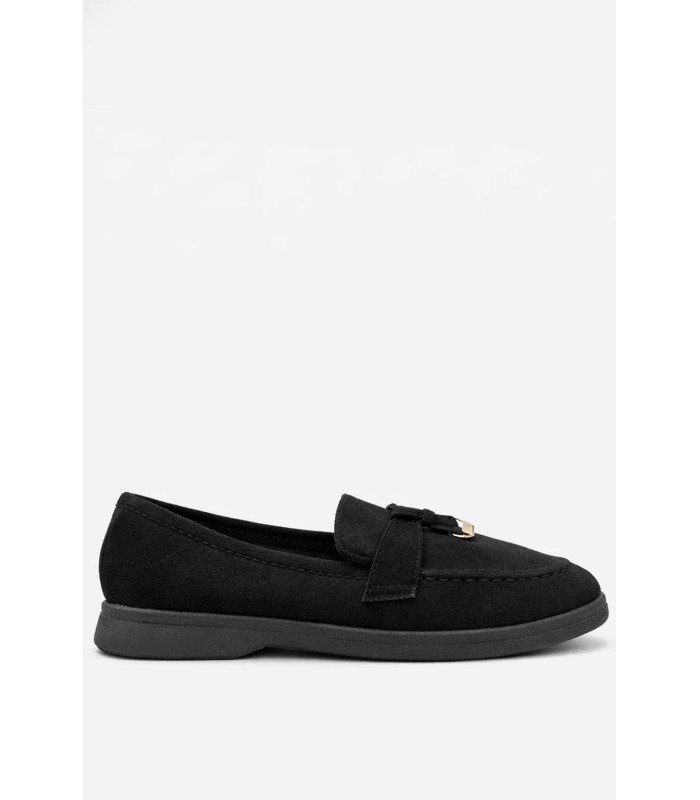 Μαύρο loafer με διακοσμητικό μεταλλικό στοιχείο