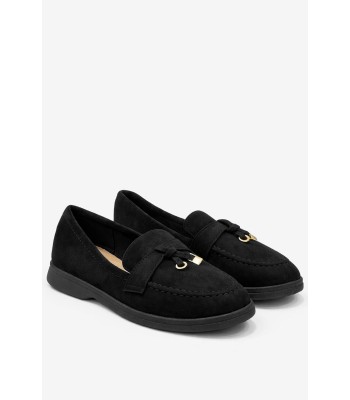 Μαύρο loafer με διακοσμητικό μεταλλικό στοιχείο