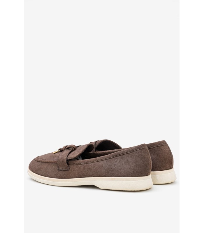 Καφέ loafer με διακοσμητικό μεταλλικό στοιχείο
