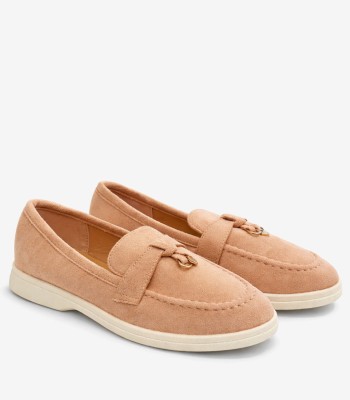 Ροζ loafer με διακοσμητικό μεταλλικό στοιχείο