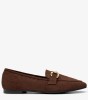 Καφέ loafer suede με μεταλλική αγκράφα