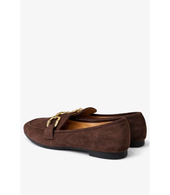 Καφέ loafer suede με μεταλλική αγκράφα