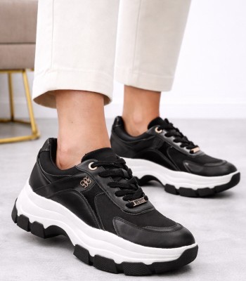 Μαύρο γυναικείο chunky sneaker με λευκή σόλα
