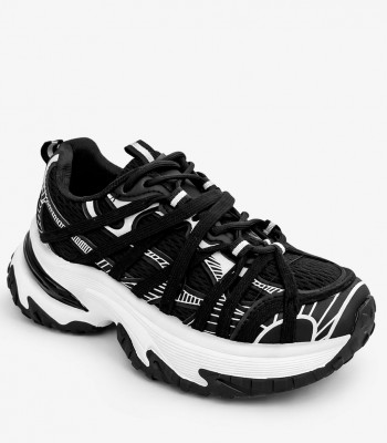Μαύρο sneaker chunky με σχέδια και ενισχυμένη σόλα