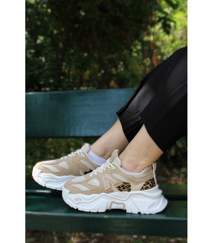 Μπεζ chunky sneakers με λεοπαρ λεπτομέρειες