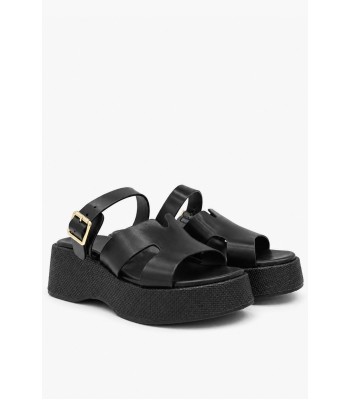 Μαύρο flatform με αγκράφα και ψάθινη πλατφόρμα
