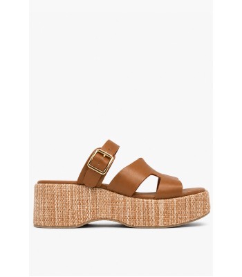 Κάμελ flatform με αγκράφα και ψάθινη πλατφόρμα