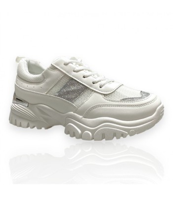 Γυναικεία chunky sneakers σε λευκό χρώμα με ασημί λεπτομέρεια