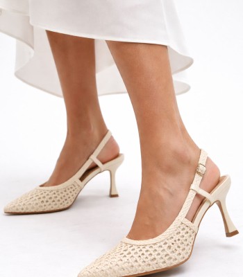 Μπεζ slingback γόβα με πλέξη και ψηλό τακούνι