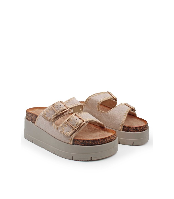 Flatform σε μπεζ χρώμα με διπλή αγκράφα και φαρδιές φάσες