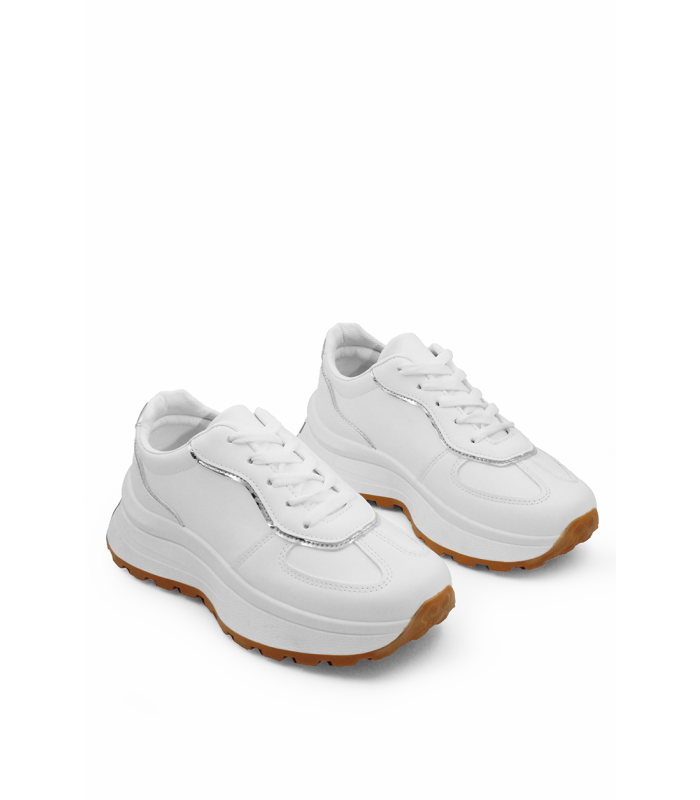 Γυναικεία sneakers σε λευκό χρώμα με χοντρή σόλα