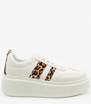 Γυναικεία λευκά sneakers με leopard λεπτομέρειες και χοντρή σόλα