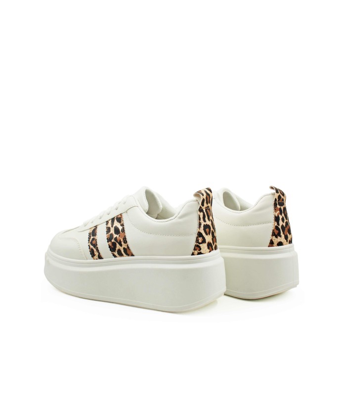 Γυναικεία λευκά sneakers με leopard λεπτομέρειες και χοντρή σόλα