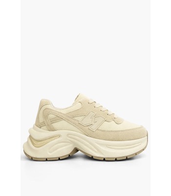 Μπεζ sneaker με chunky σόλα και αθλητικό σχεδιασμό