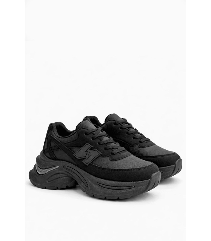 Μαύρο sneaker με chunky σόλα και αθλητικό σχεδιασμό