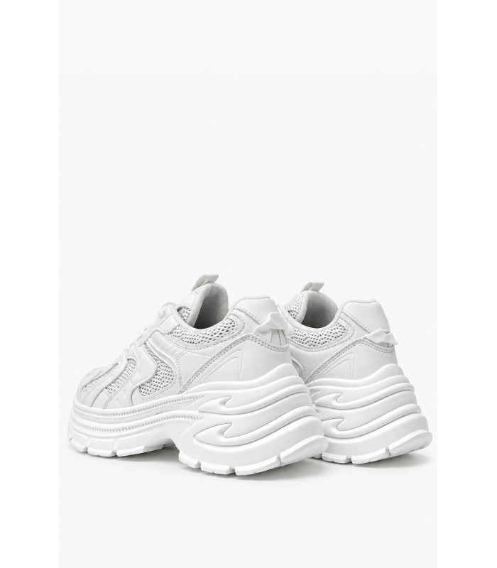 Λευκά chunky sneakers με χοντρή σόλα