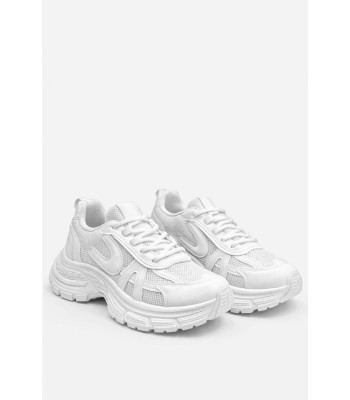 Λευκό sneaker με chunky σόλα