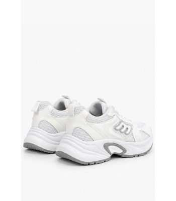 Λευκά sneakers με chunky σόλα και mesh λεπτομέρειες