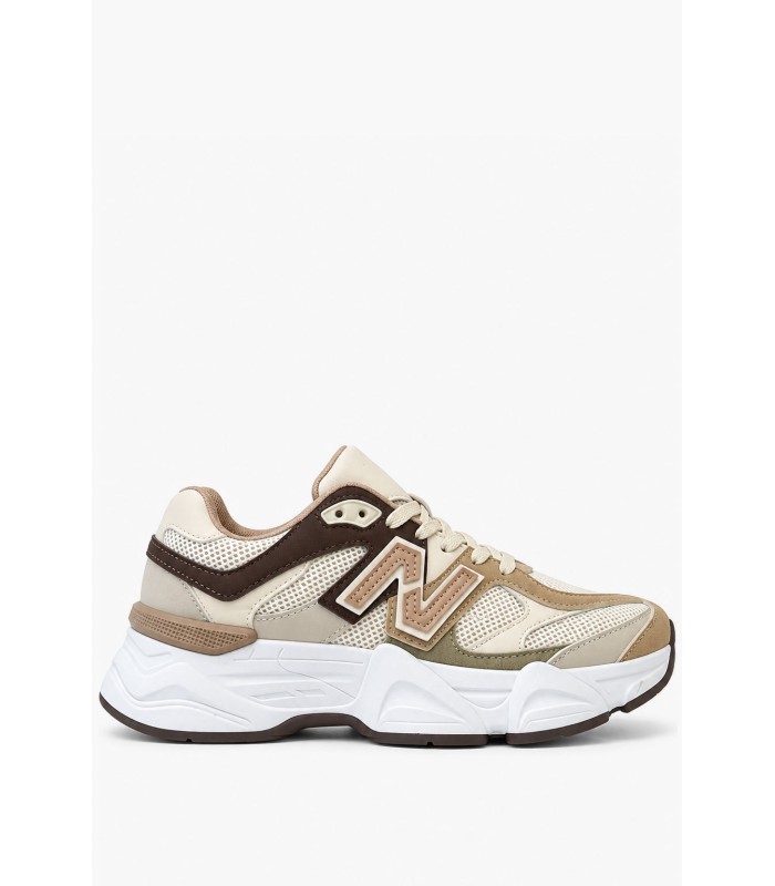 Μπεζ sneakers με chunky σόλα και καφέ λεπτομέρειες