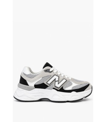 Γκρι sneakers με chunky σόλα και μαύρες λεπτομέρειες