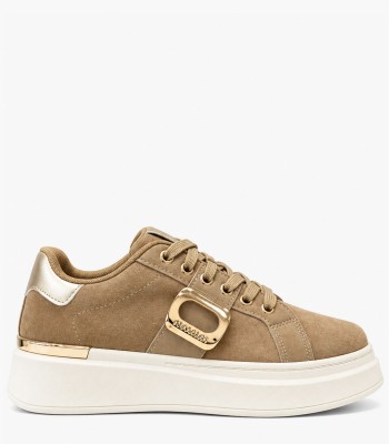 Μπεζ sneakers με χρυσές λεπτομέρειες και ψηλή σόλα