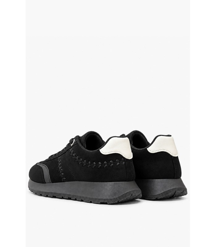 Μαύρα sneakers suede με κεντημένες λεπτομέρειες