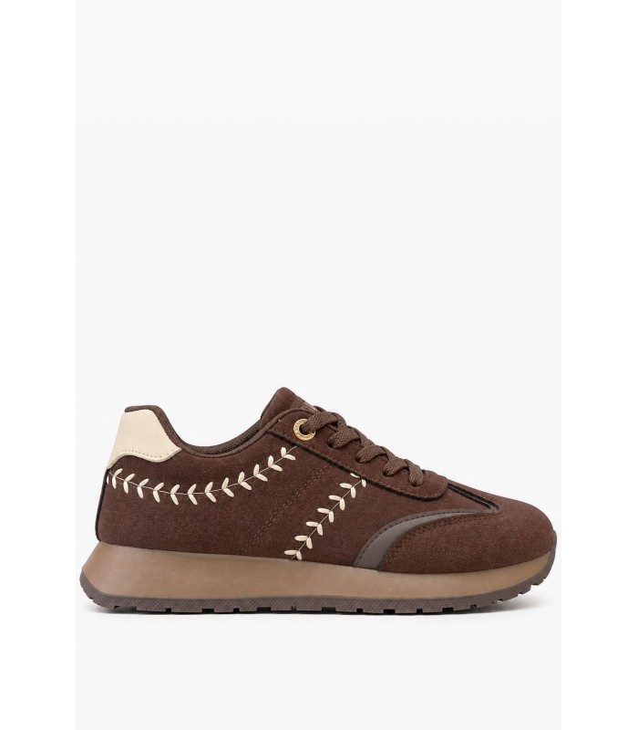 Καφέ sneakers suede με κεντημένες λεπτομέρειες