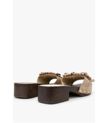 Μπεζ mule suede με κρόσσια και διακοσμητικά
