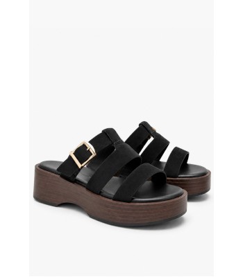 Μαύρο flatform με αγκράφα και λουράκια