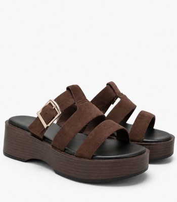 Καφέ flatform με αγκράφα και λουράκια