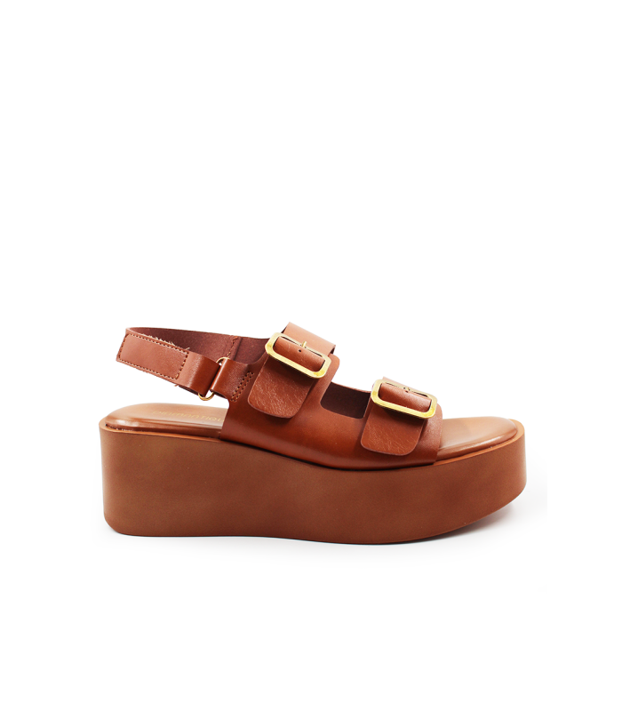 Flatform με διπλή αγκράφα σε καφέ χρώμα