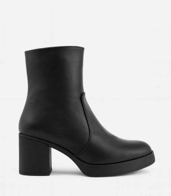 Μαύρο ankle boot με φερμουάρ και χοντρό τακούνι