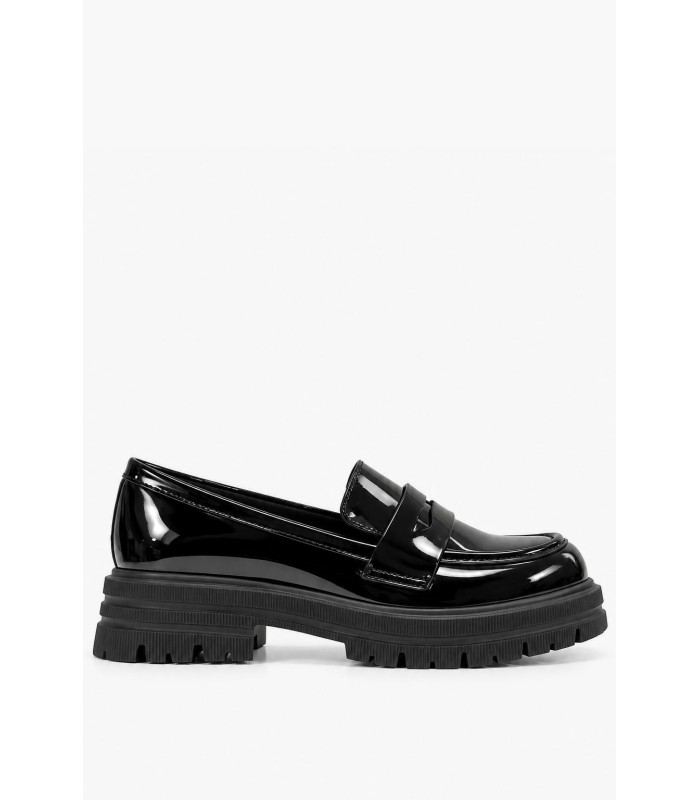 Μαύρα λουστρίνι penny loafers με chunky σόλα