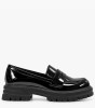 Μαύρα λουστρίνι penny loafers με chunky σόλα