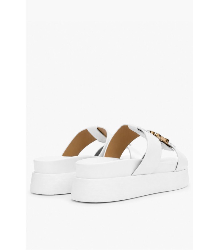 Λευκά flatform slides με χρυσή αγκράφα και ανατομικό πάτο