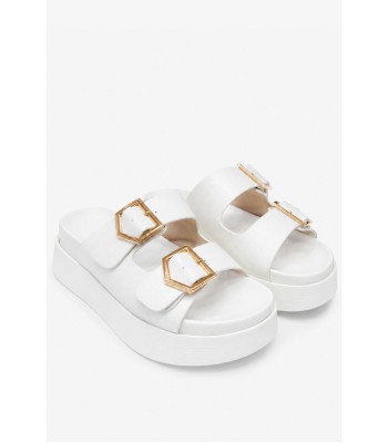 Λευκό flatform με χρυσές αγκράφες