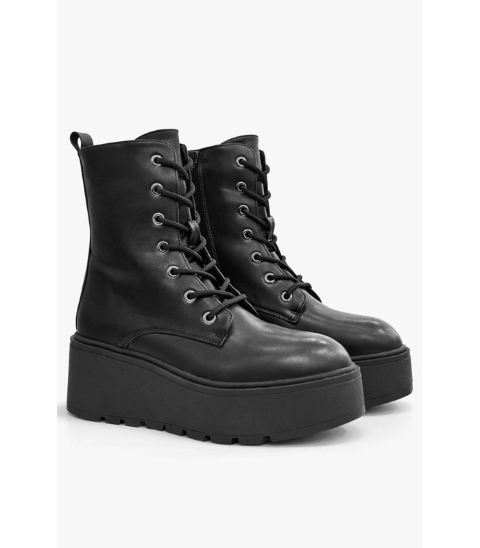 Μαύρο flatform αρβυλάκι με chunky σόλα