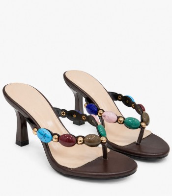 Καφέ kitten heel mules με διχάλα και πολύχρωμες πέτρες 